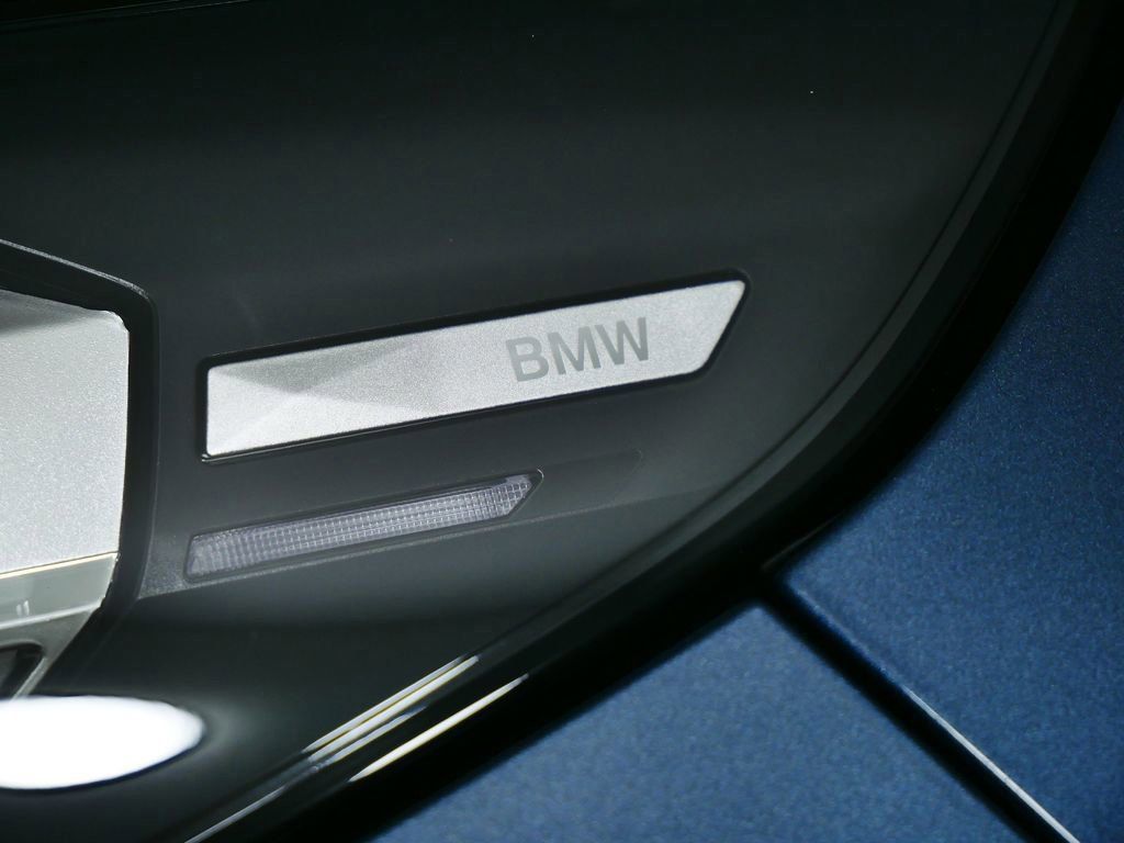 Thumbnail: 2025 BMW X3 - 24
