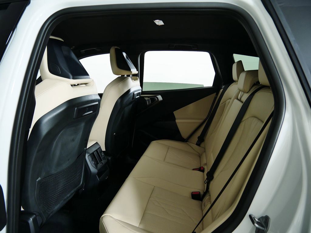 Thumbnail: 2026 BMW X3 - 31