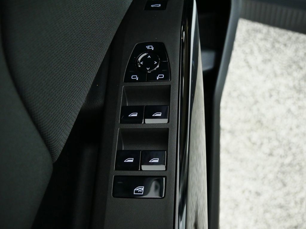 Thumbnail: 2026 BMW X3 - 38