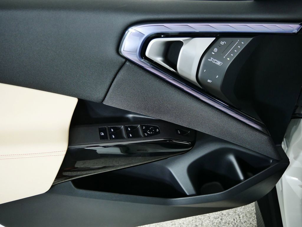 Thumbnail: 2026 BMW X3 - 36