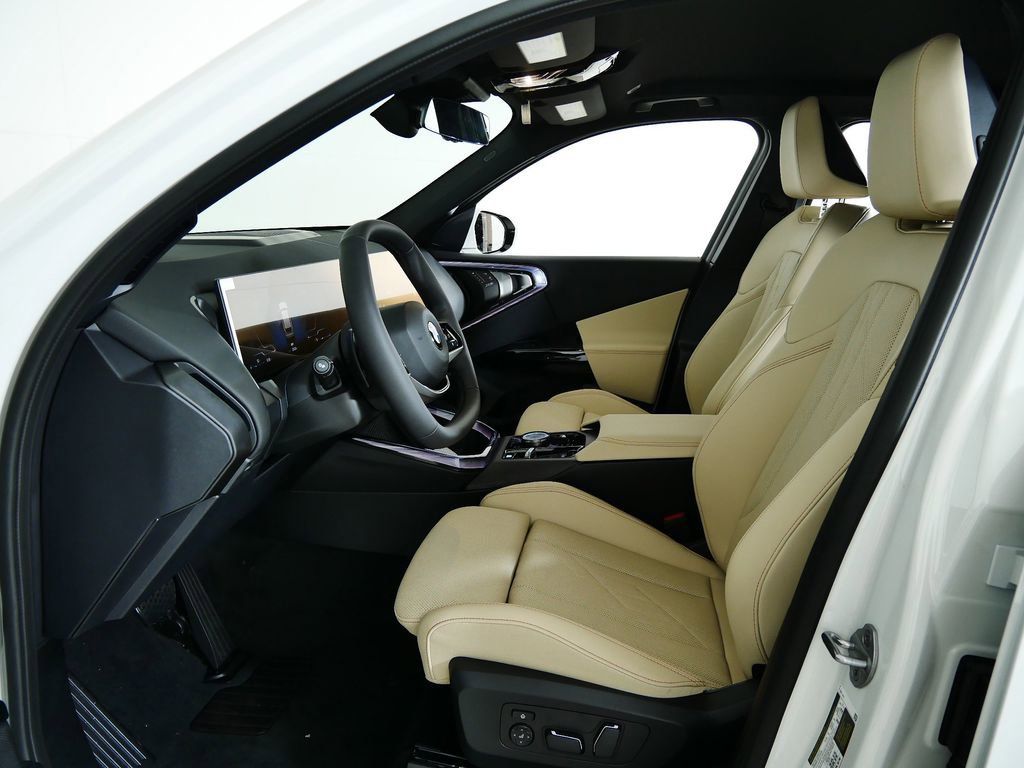 Thumbnail: 2026 BMW X3 - 33