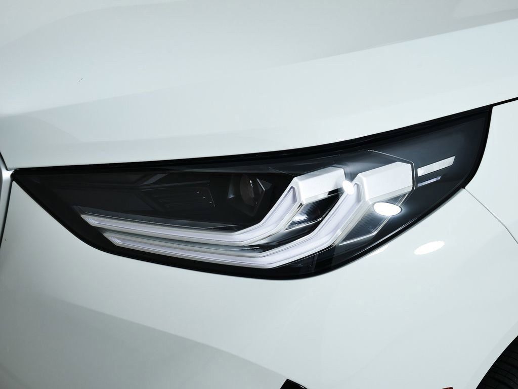 Thumbnail: 2026 BMW X3 - 21