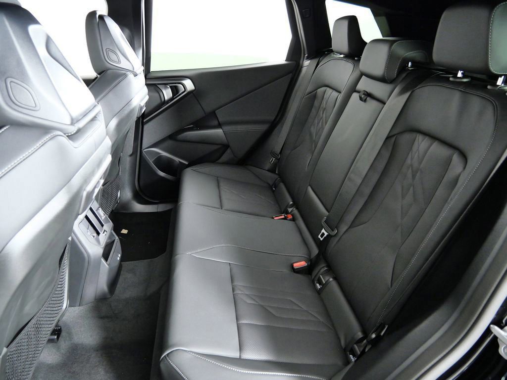 Thumbnail: 2026 BMW X3 - 36