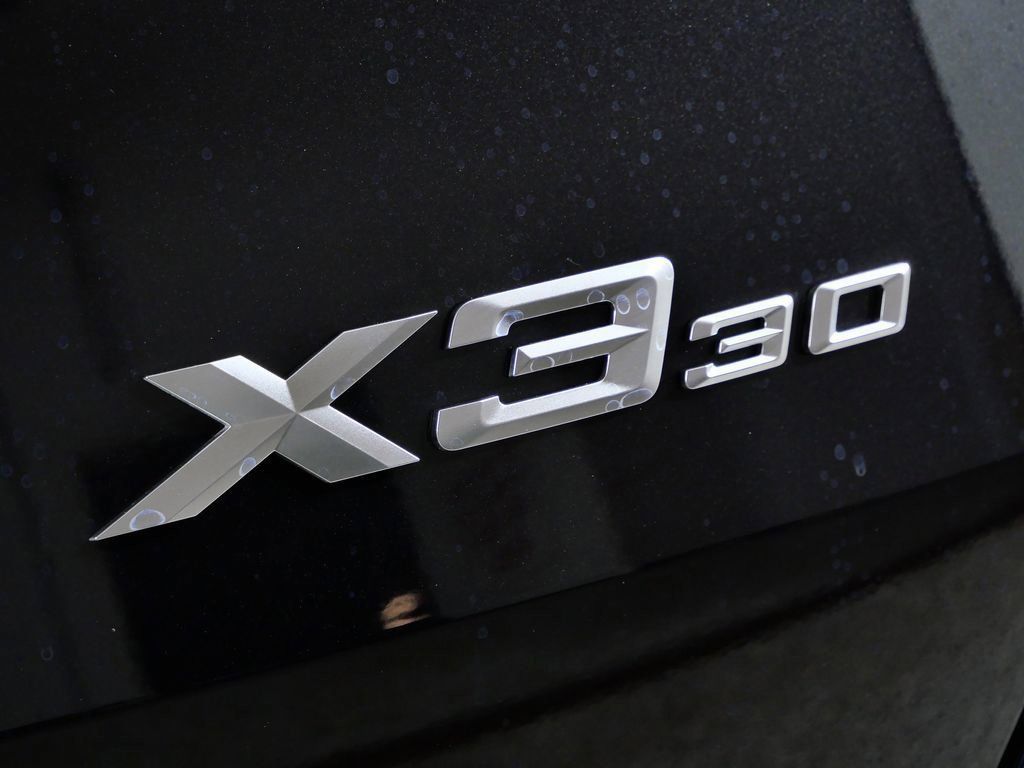 Thumbnail: 2026 BMW X3 - 22