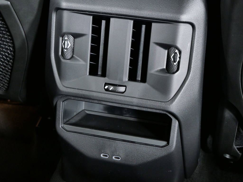 Thumbnail: 2026 BMW X3 - 30