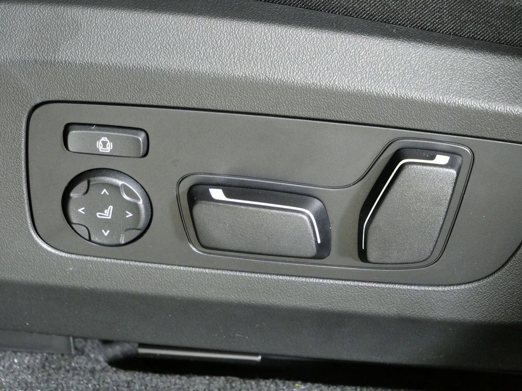 Thumbnail: 2026 BMW X3 - 40