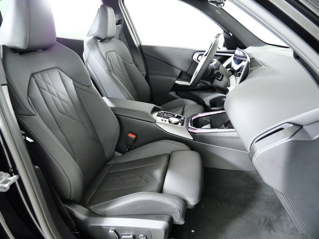 Thumbnail: 2026 BMW X3 - 10