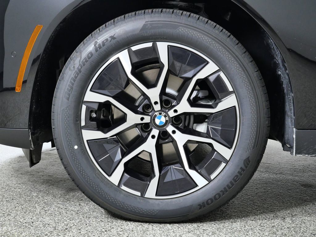 Thumbnail: 2026 BMW X3 - 23