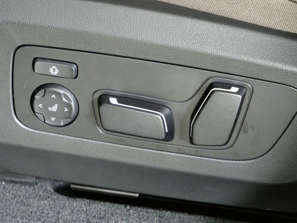 Thumbnail: 2026 BMW X3 - 40