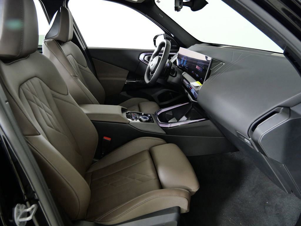 Thumbnail: 2026 BMW X3 - 9