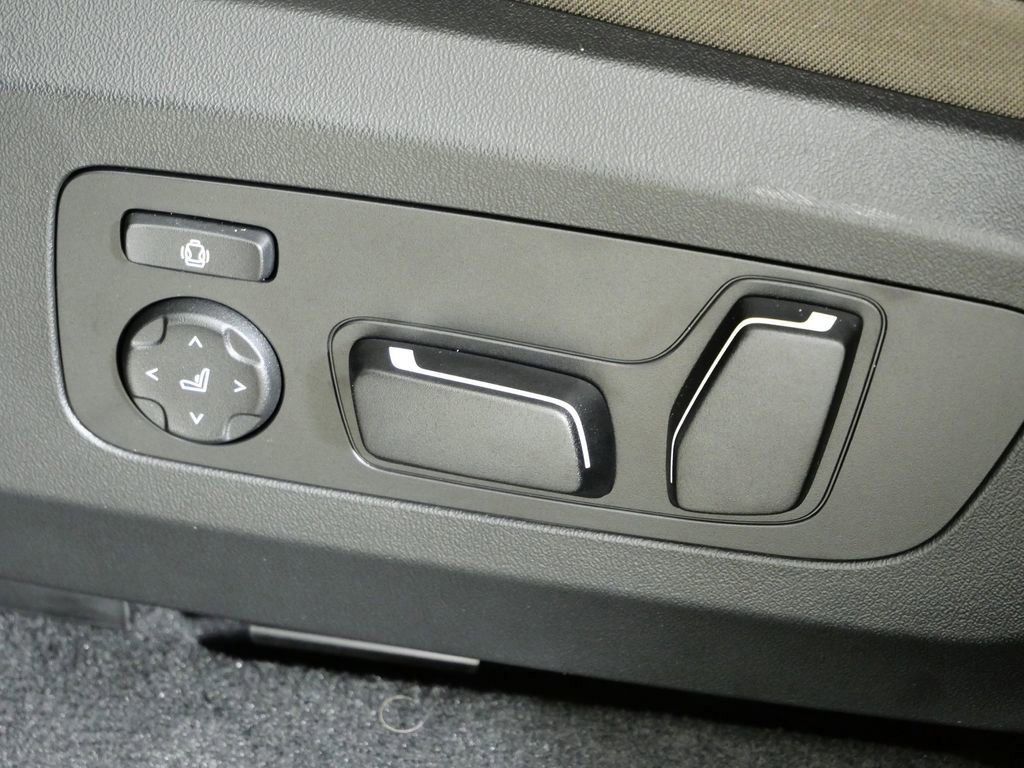 Thumbnail: 2026 BMW X3 - 43