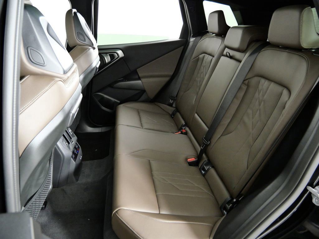 Thumbnail: 2026 BMW X3 - 35