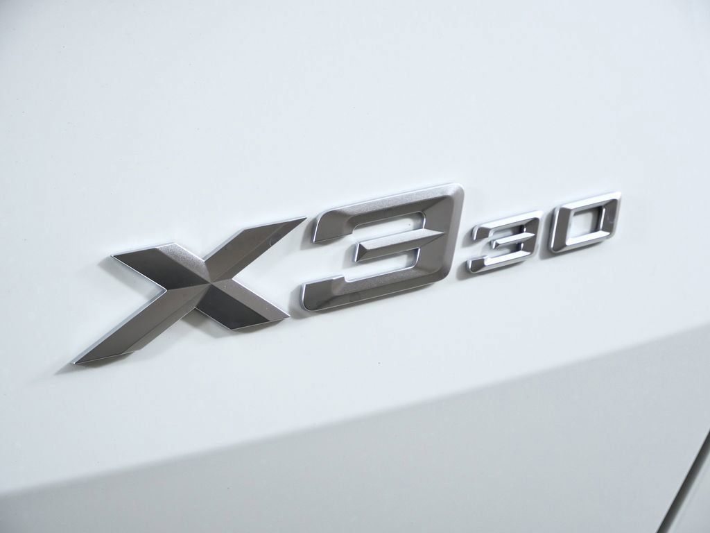 Thumbnail: 2026 BMW X3 - 23