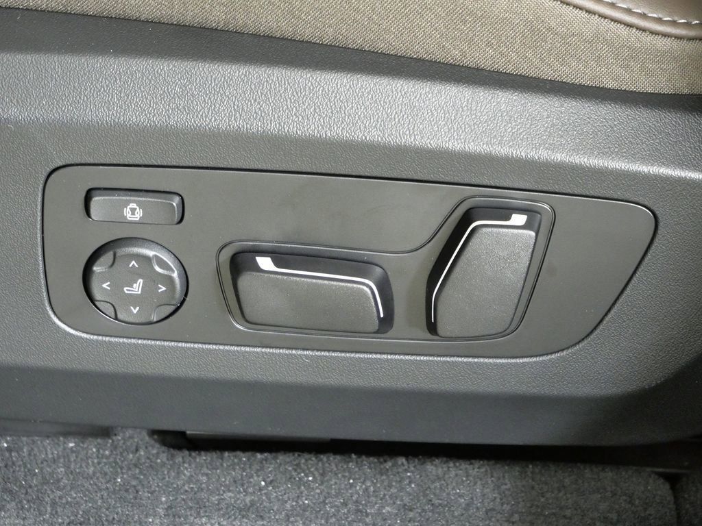 Thumbnail: 2026 BMW X3 - 42