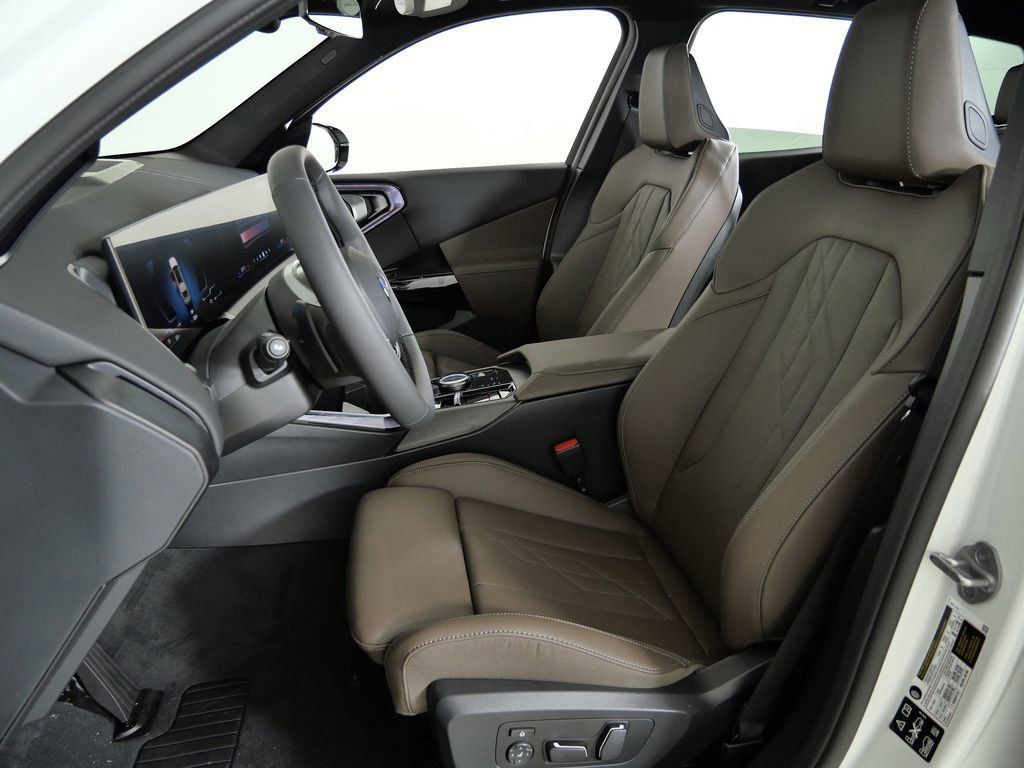 Thumbnail: 2026 BMW X3 - 37