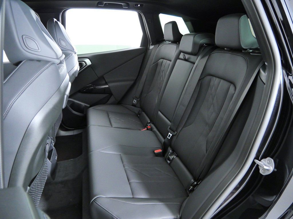Thumbnail: 2026 BMW X3 - 33
