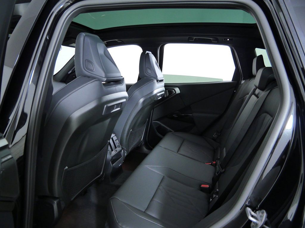Thumbnail: 2026 BMW X3 - 32