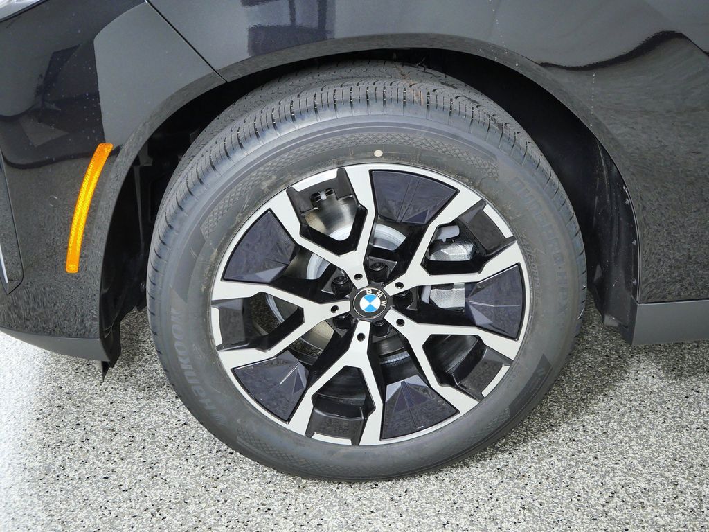 Thumbnail: 2026 BMW X3 - 8