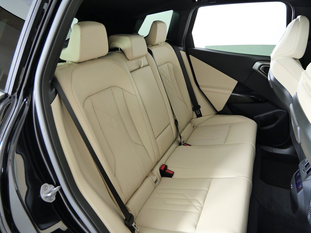 Thumbnail: 2026 BMW X3 - 30
