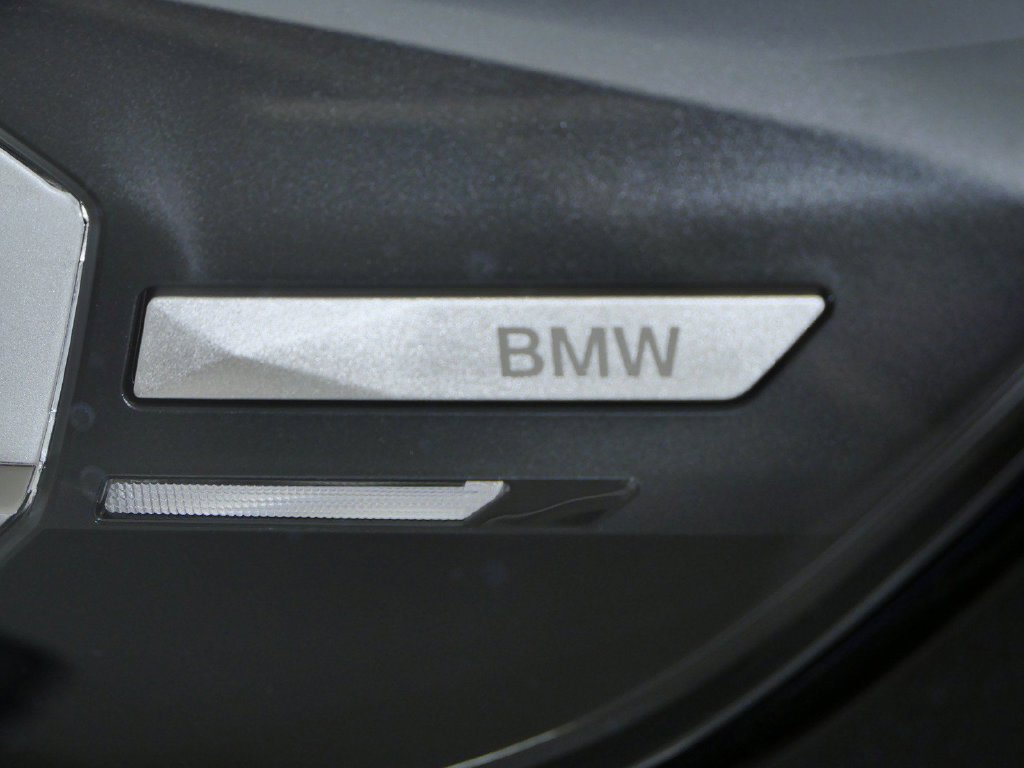 Thumbnail: 2026 BMW X3 - 19