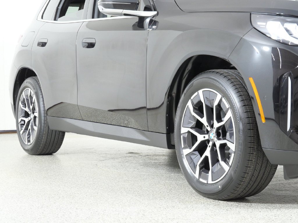 Thumbnail: 2026 BMW X3 - 8