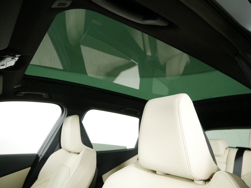 Thumbnail: 2025 BMW X3 - 24