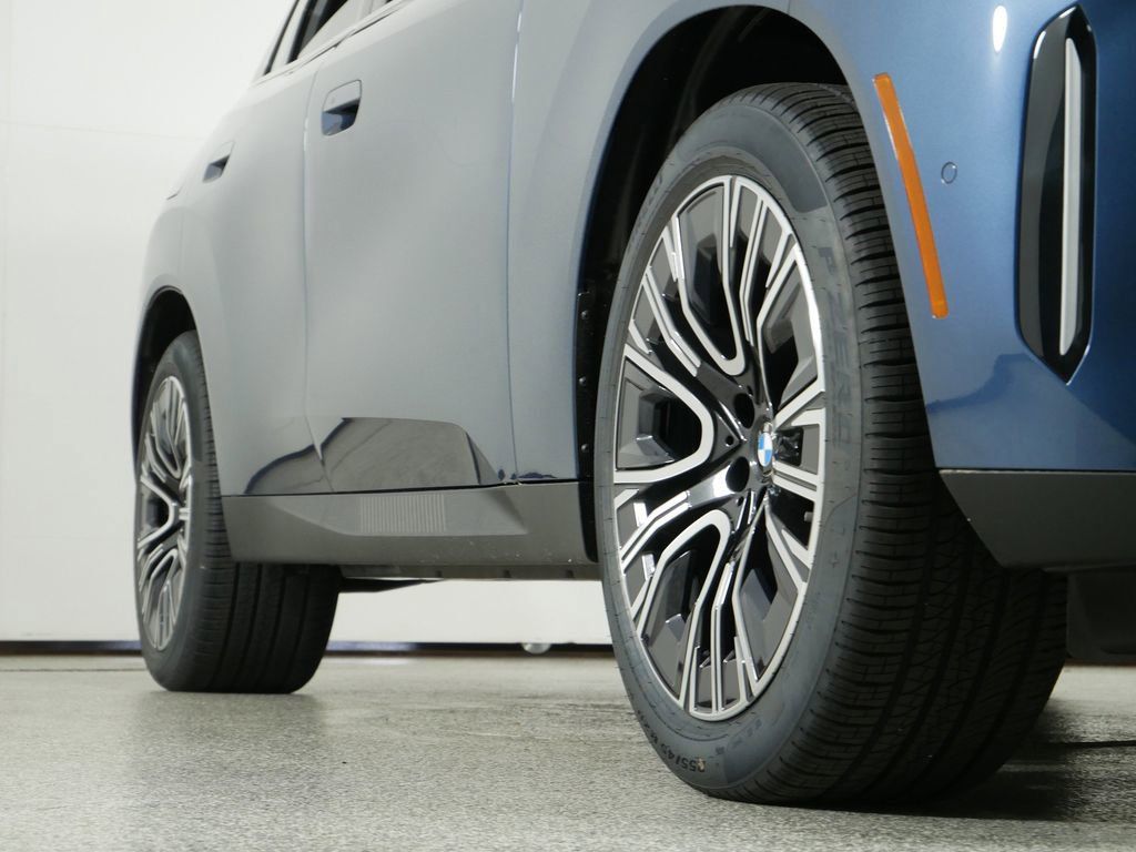 Thumbnail: 2025 BMW X3 - 8