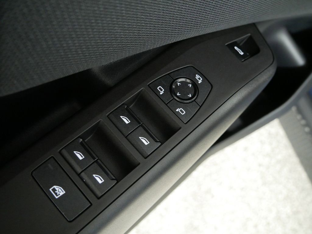 Thumbnail: 2025 BMW X3 - 34