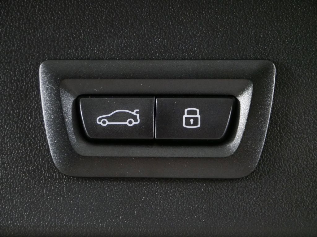 Thumbnail: 2025 BMW X3 - 35