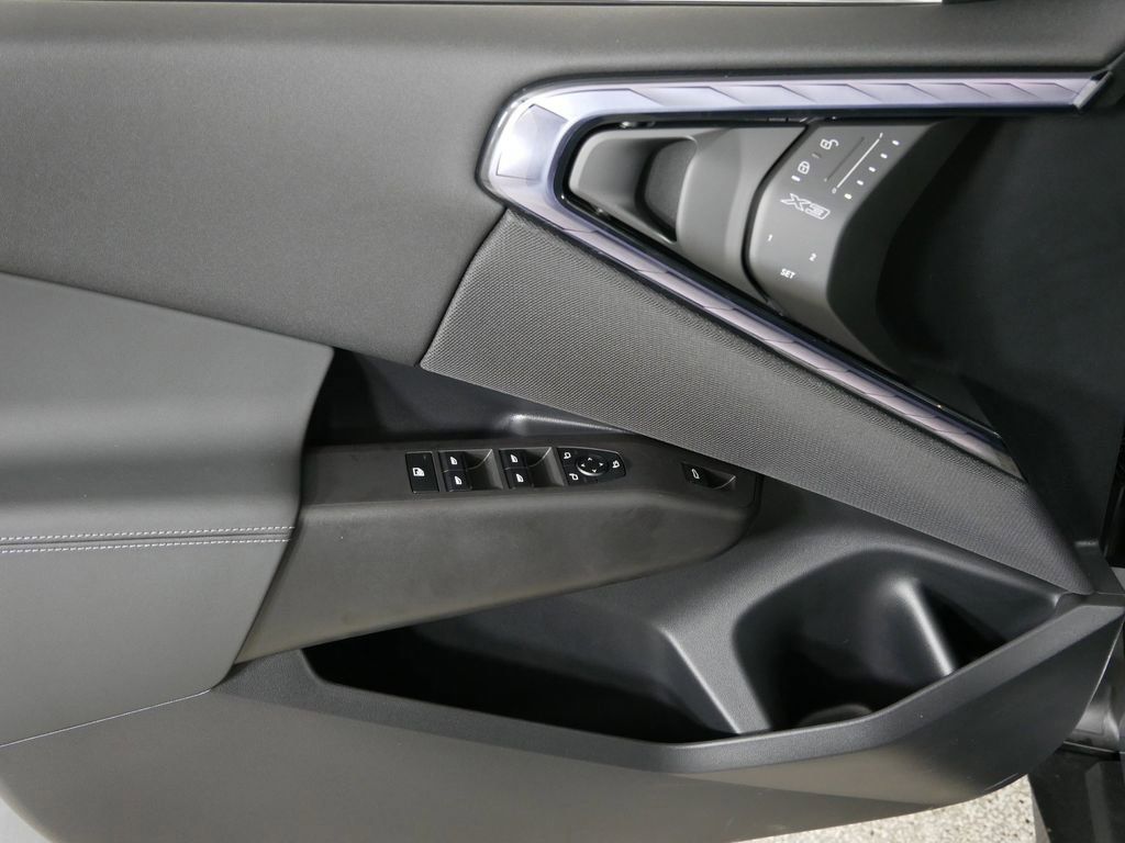 Thumbnail: 2025 BMW X3 - 40