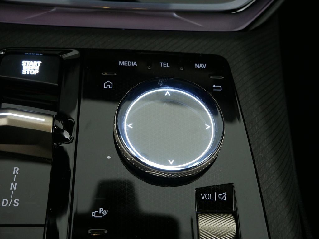 Thumbnail: 2025 BMW X3 - 44