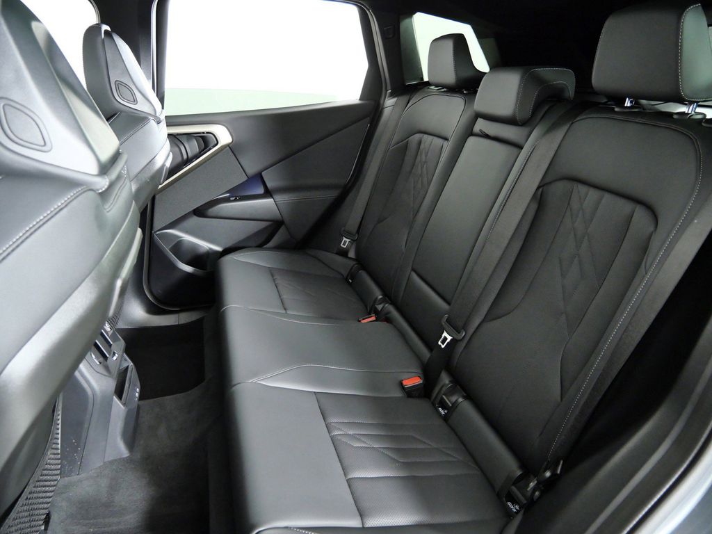 Thumbnail: 2025 BMW X3 - 35