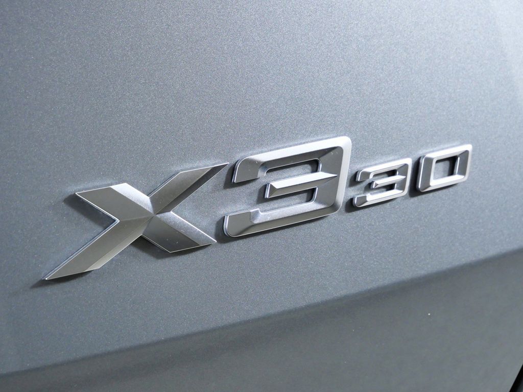 Thumbnail: 2025 BMW X3 - 22