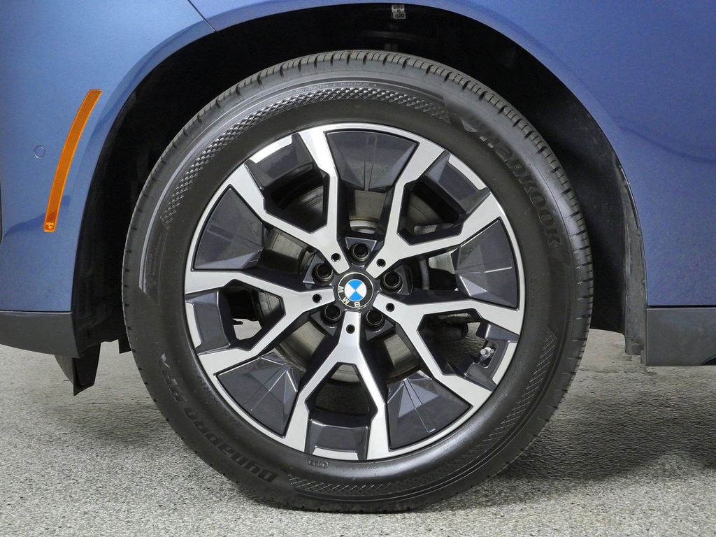 Thumbnail: 2025 BMW X3 - 26