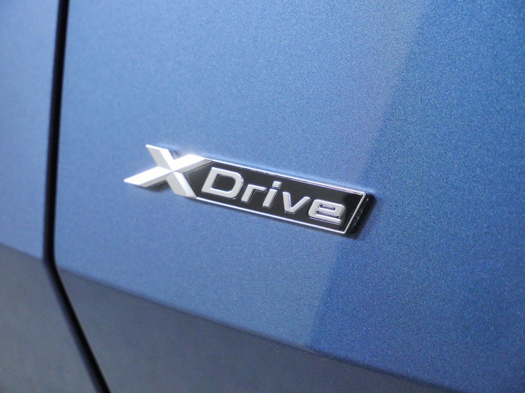 Thumbnail: 2025 BMW X3 - 24