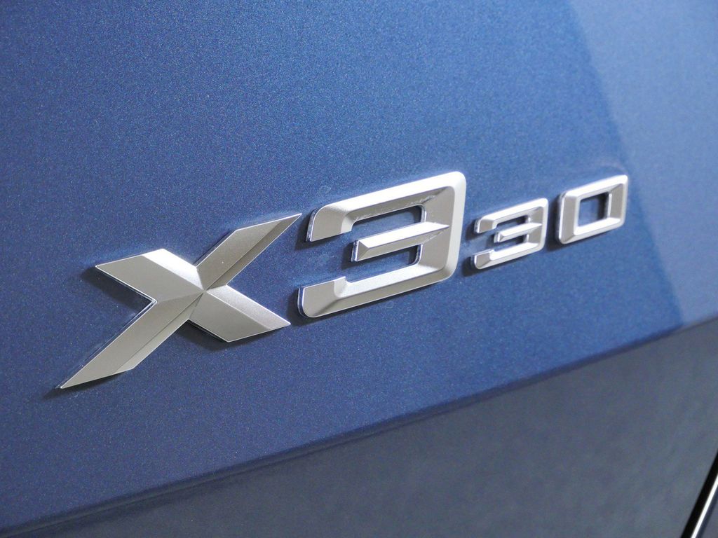 Thumbnail: 2025 BMW X3 - 23