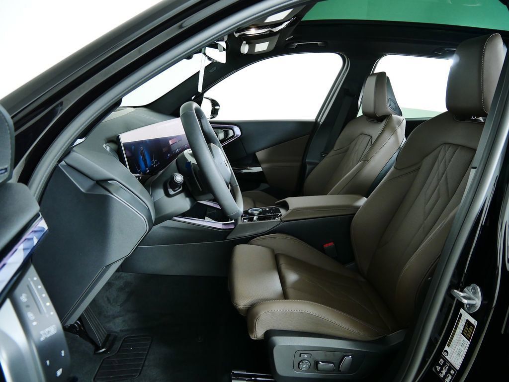 Thumbnail: 2026 BMW X3 - 36