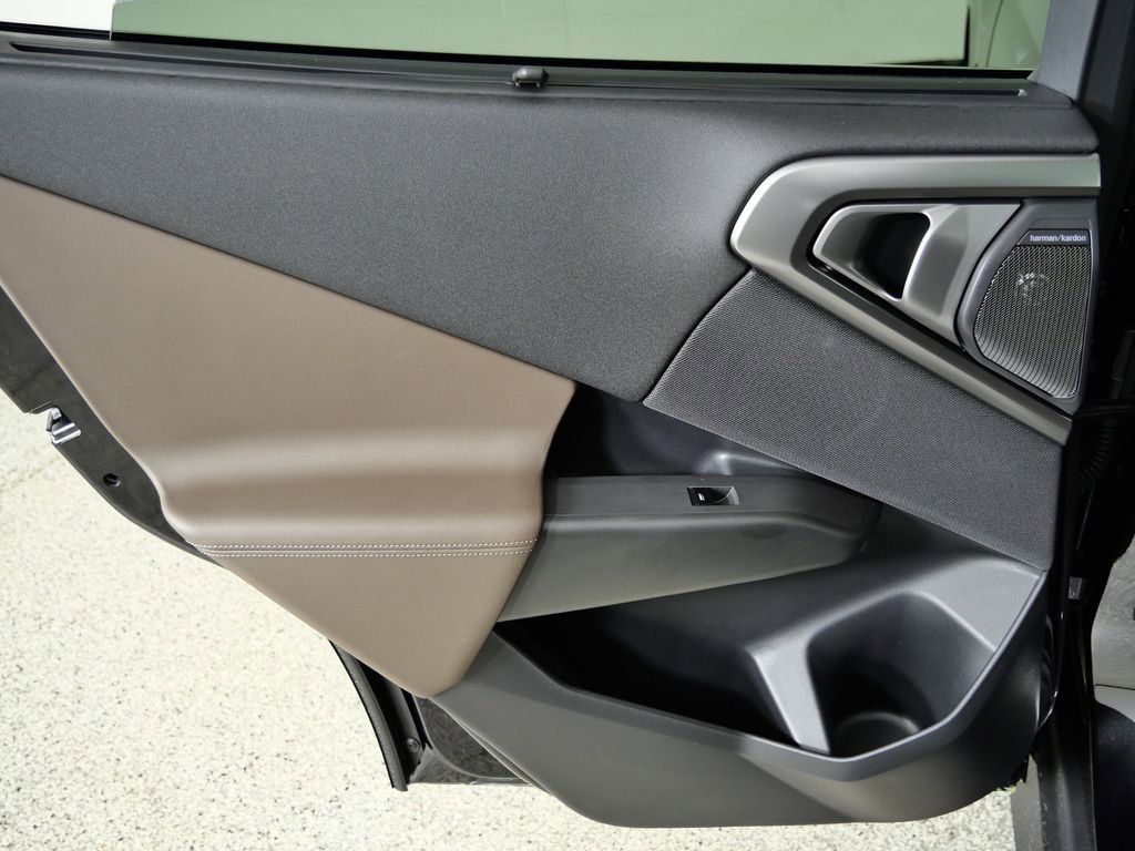 Thumbnail: 2026 BMW X3 - 33