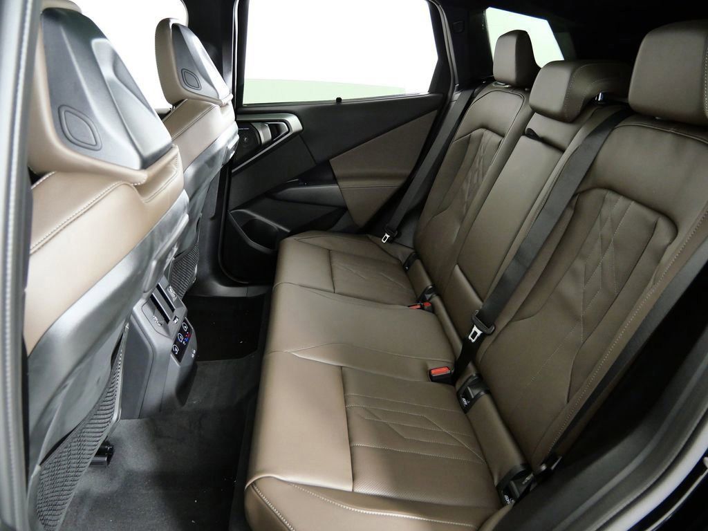 Thumbnail: 2026 BMW X3 - 35