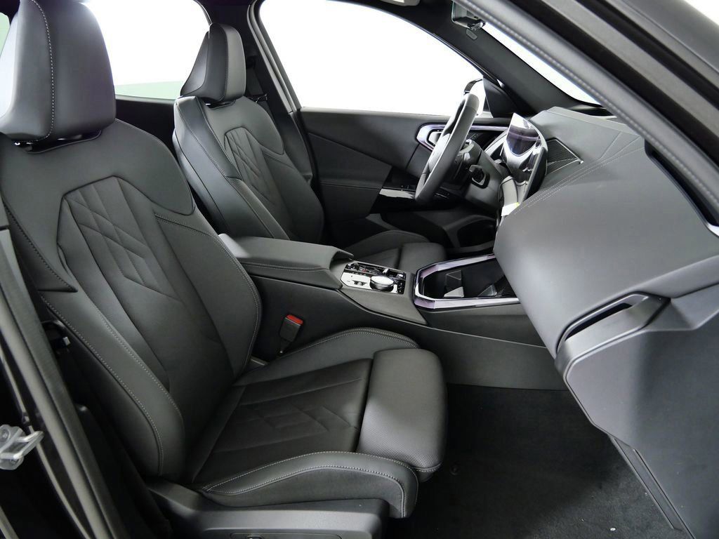 Thumbnail: 2026 BMW X3 - 10