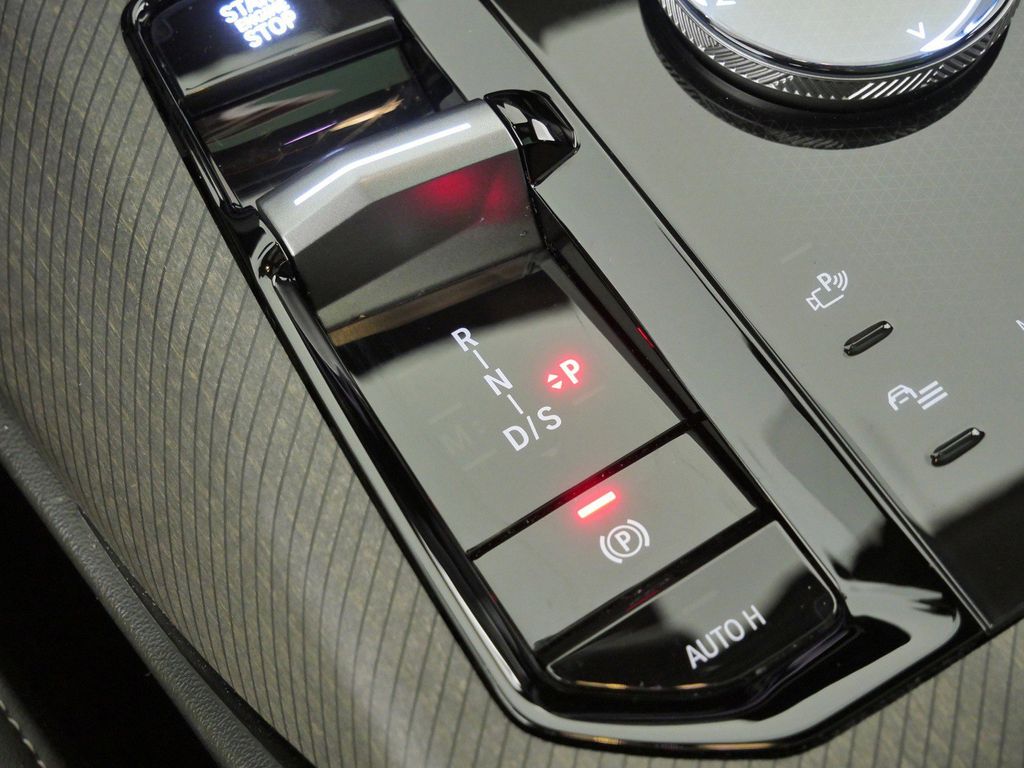 Thumbnail: 2026 BMW X3 - 52