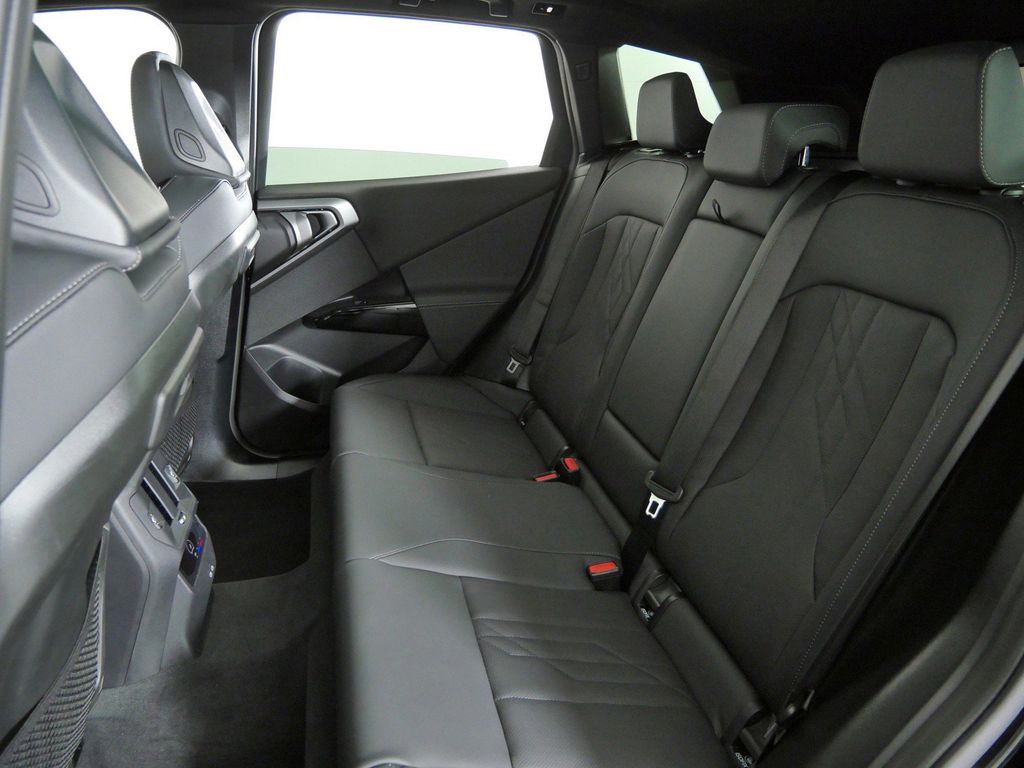 Thumbnail: 2026 BMW X3 - 38