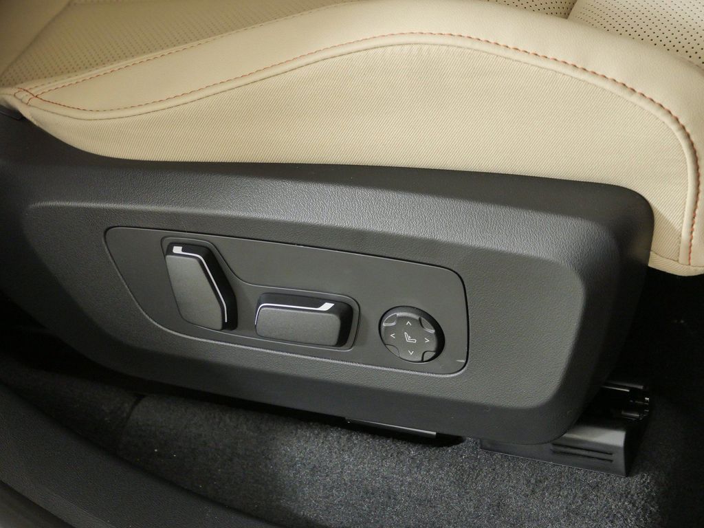 Thumbnail: 2026 BMW X3 - 30