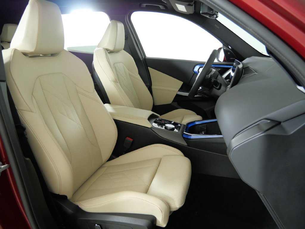 Thumbnail: 2026 BMW X3 - 10
