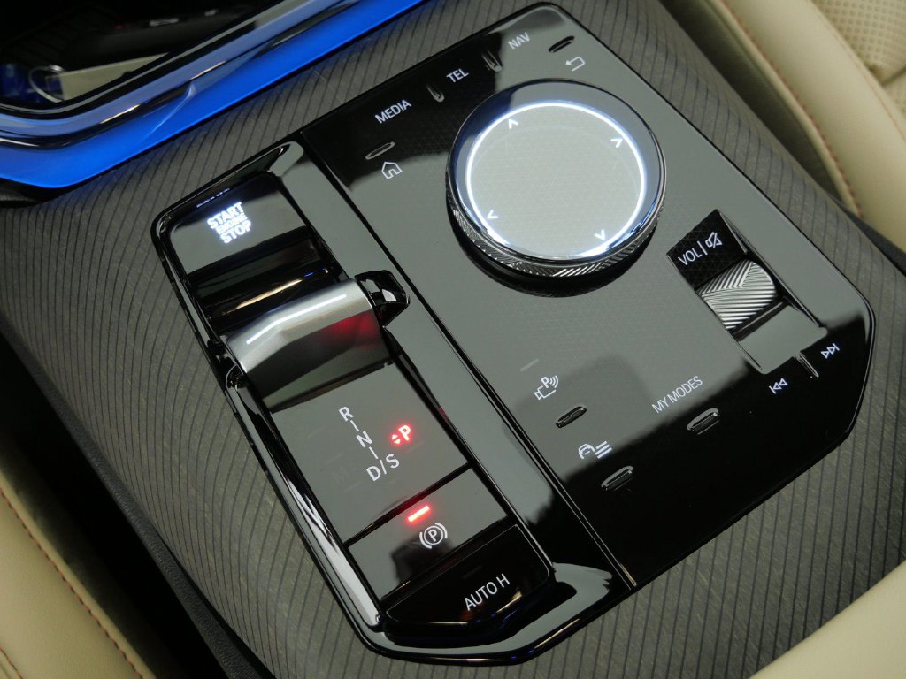 Thumbnail: 2026 BMW X3 - 51
