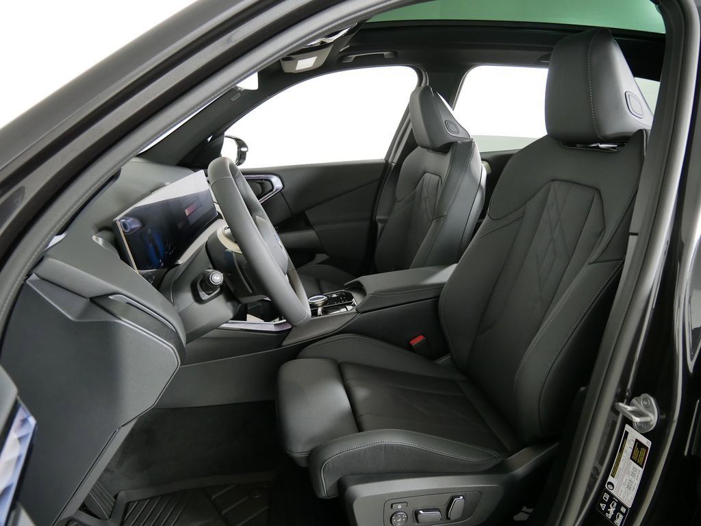 Thumbnail: 2025 BMW X3 - 34