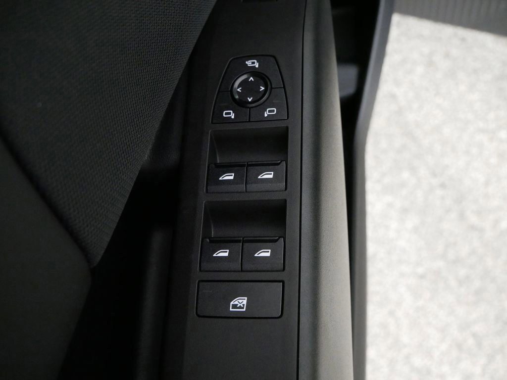 Thumbnail: 2025 BMW X3 - 36