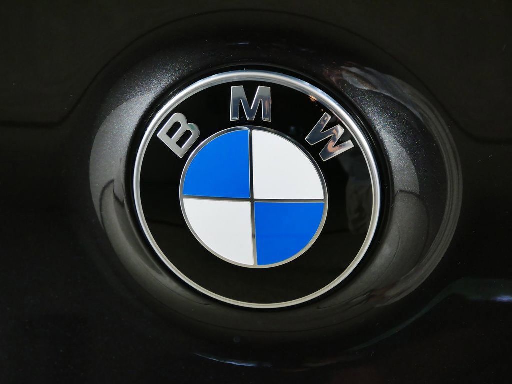 Thumbnail: 2025 BMW X3 - 24