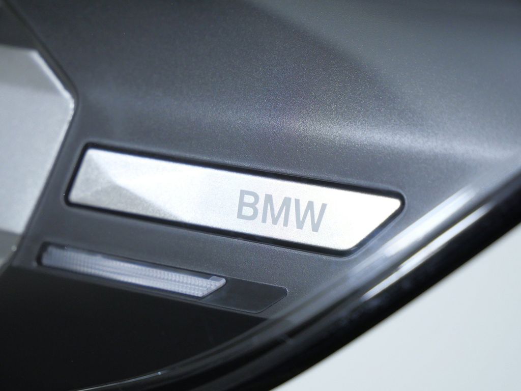 Thumbnail: 2025 BMW X3 - 18