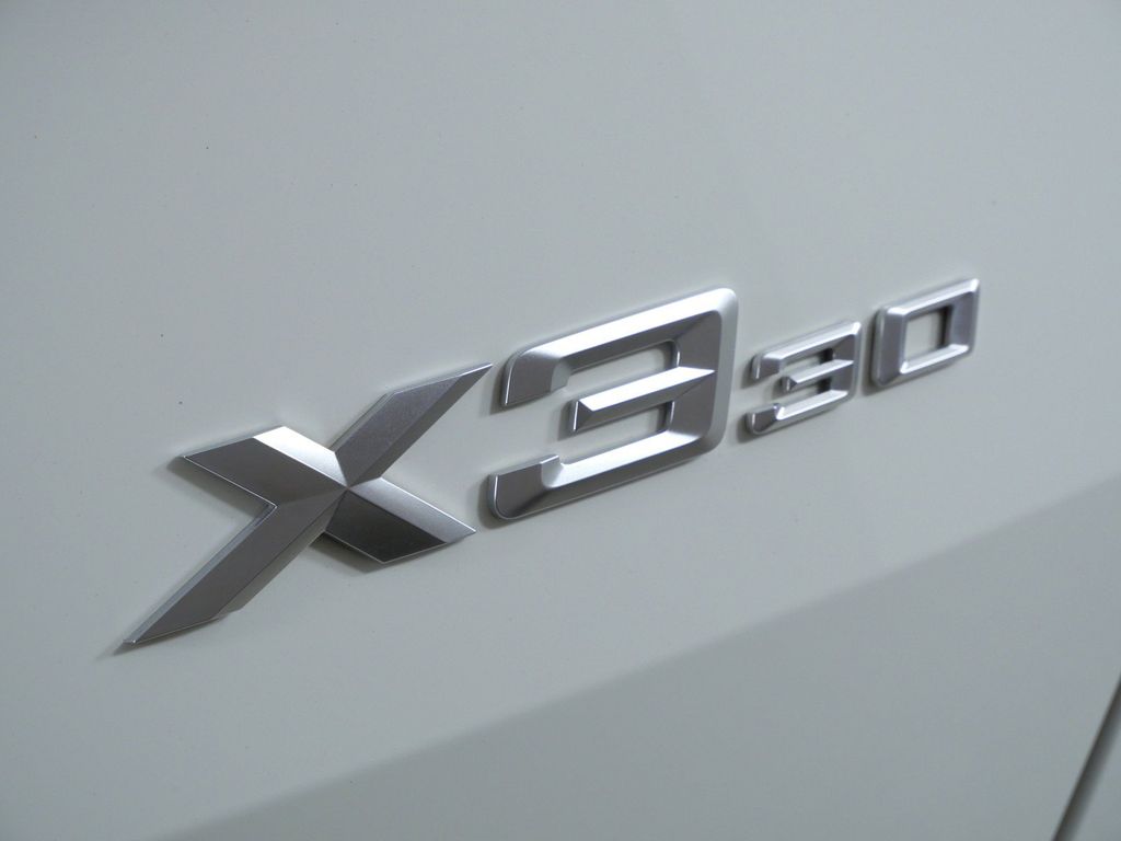 Thumbnail: 2025 BMW X3 - 23